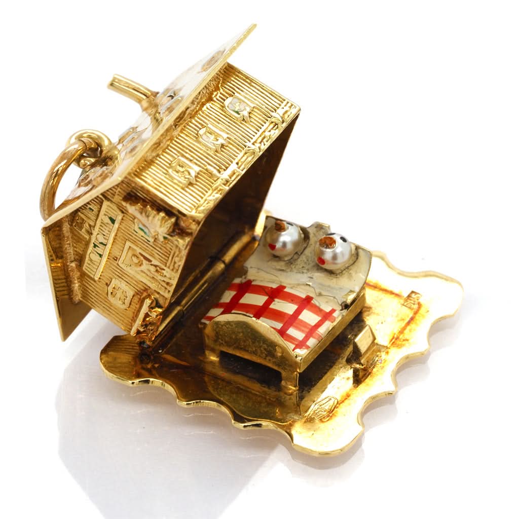 14ct Yellow Gold Swiss Chalet Charm - Image 2