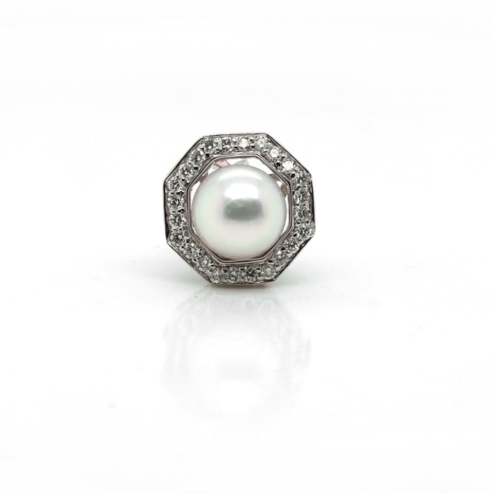 18ct White Gold Akoya Pearl Studs With Detachable Diamond Collar - Image 3