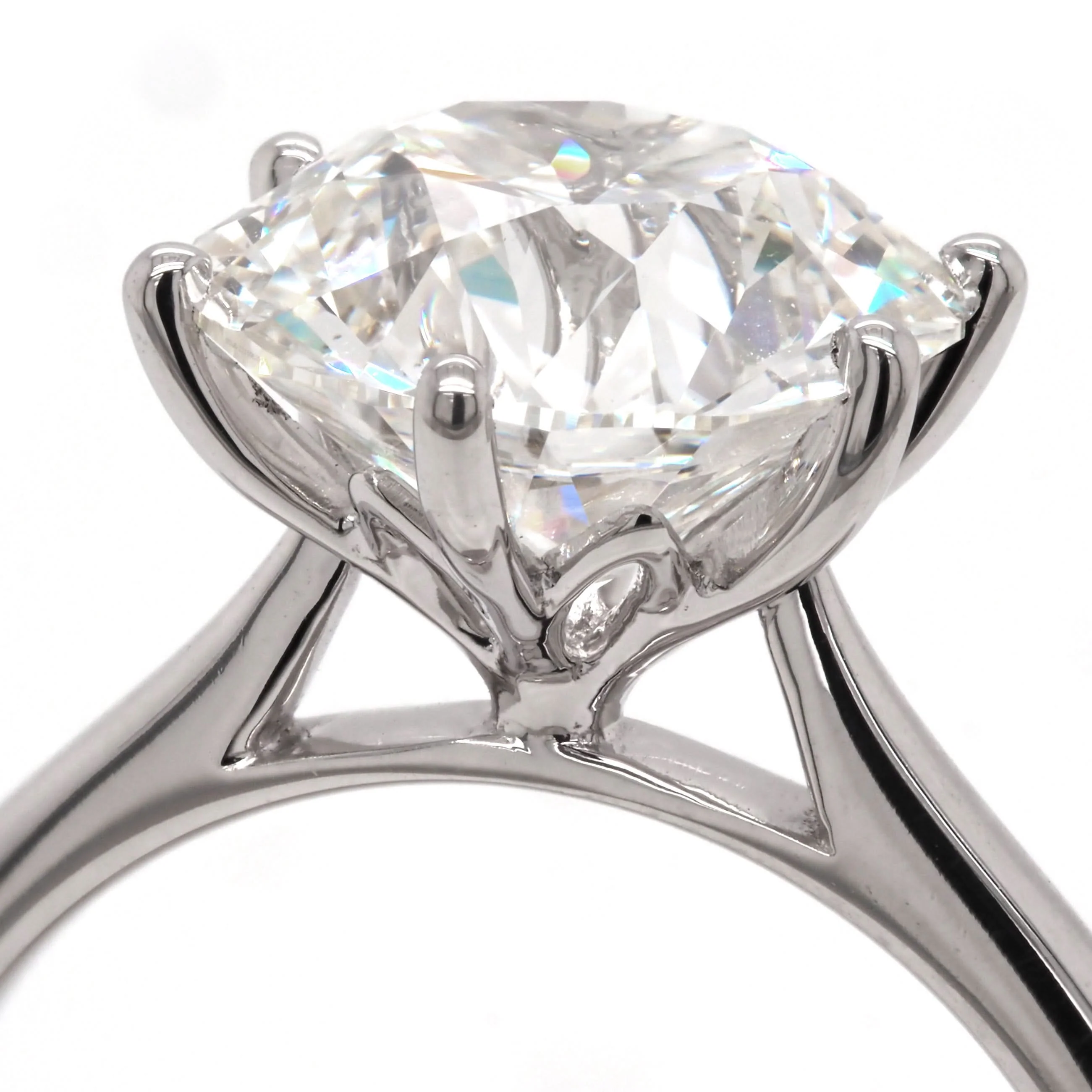 18ct White Gold Claw-Set Single-Stone Diamond Solitaire Ring - Image 3