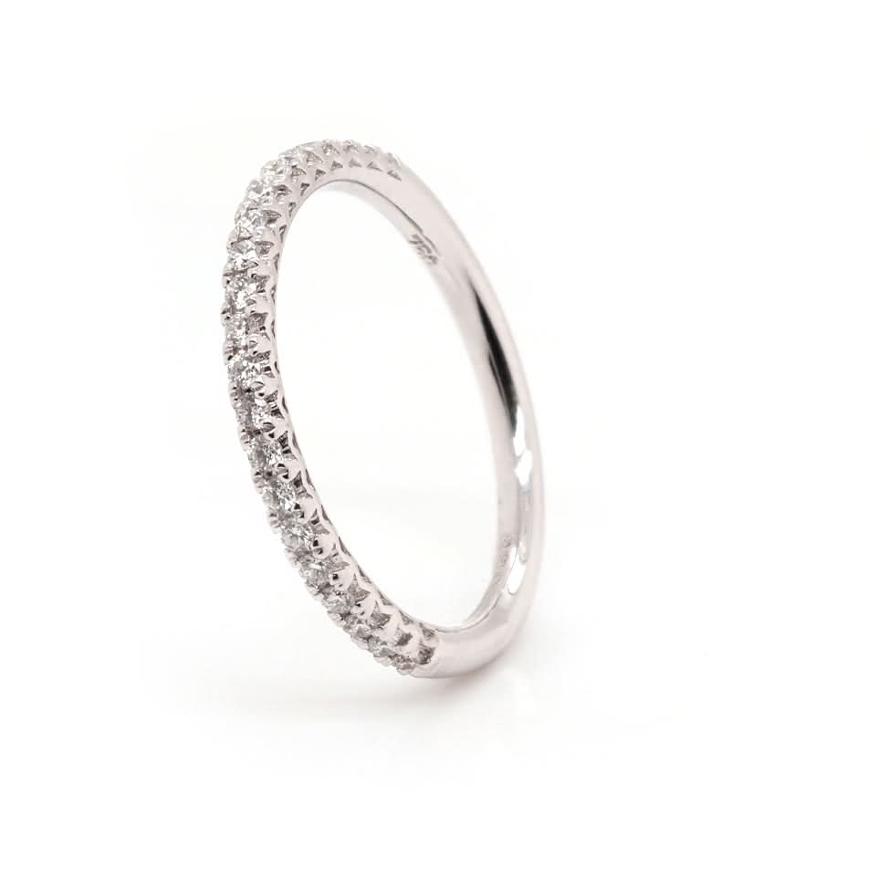 18ct White Gold Diamond Set Half Eternity Ring - Image 2