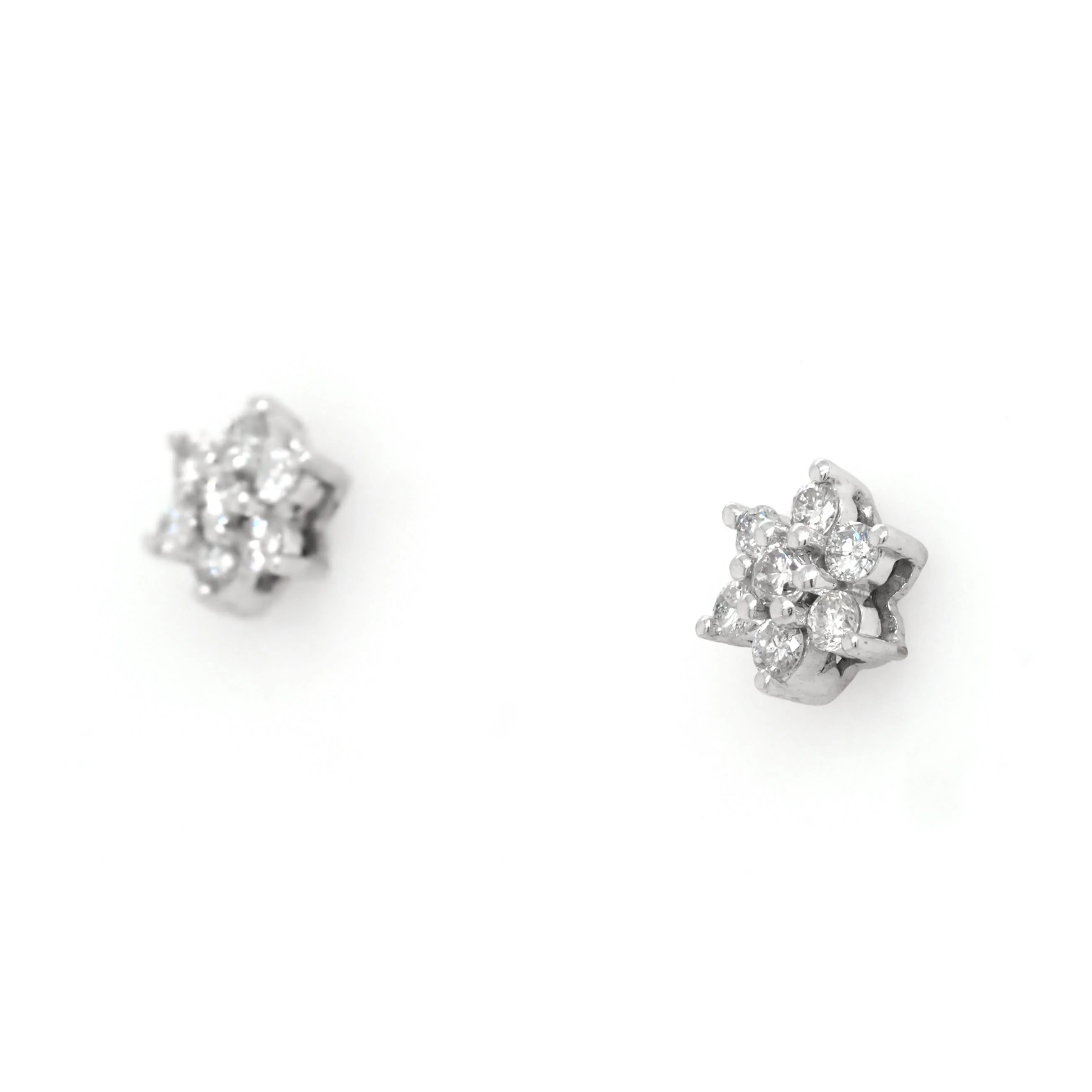 18ct White Gold Floral Diamond Stud Earrings - Image 2