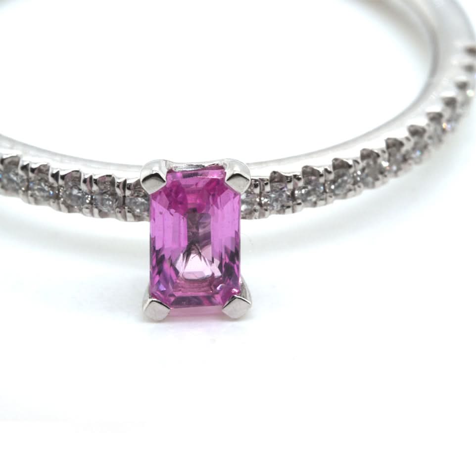 18ct White Gold Pink Sapphire & Diamond Ring - Image 3
