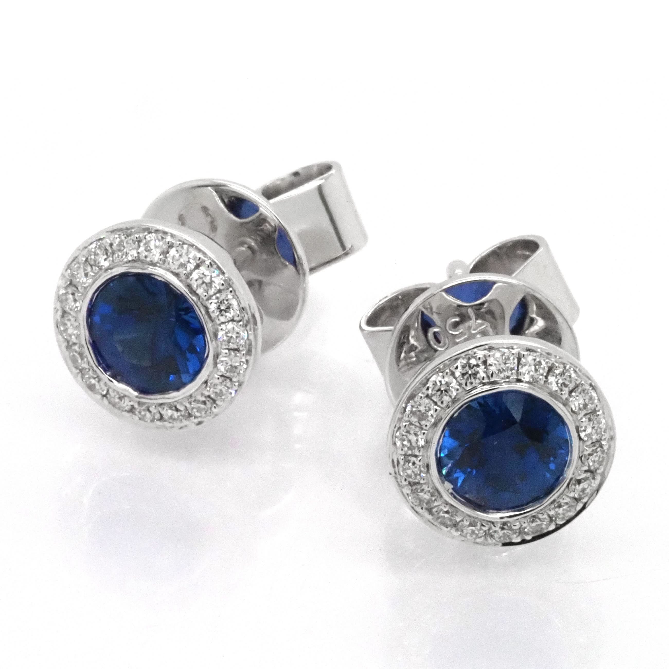 18ct White Gold Sapphire and Diamond Stud Earrings - Image 2