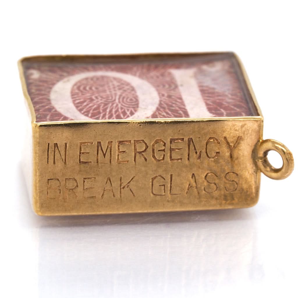 9ct Yellow Gold 10/- Emergency Box Charm - Image 2
