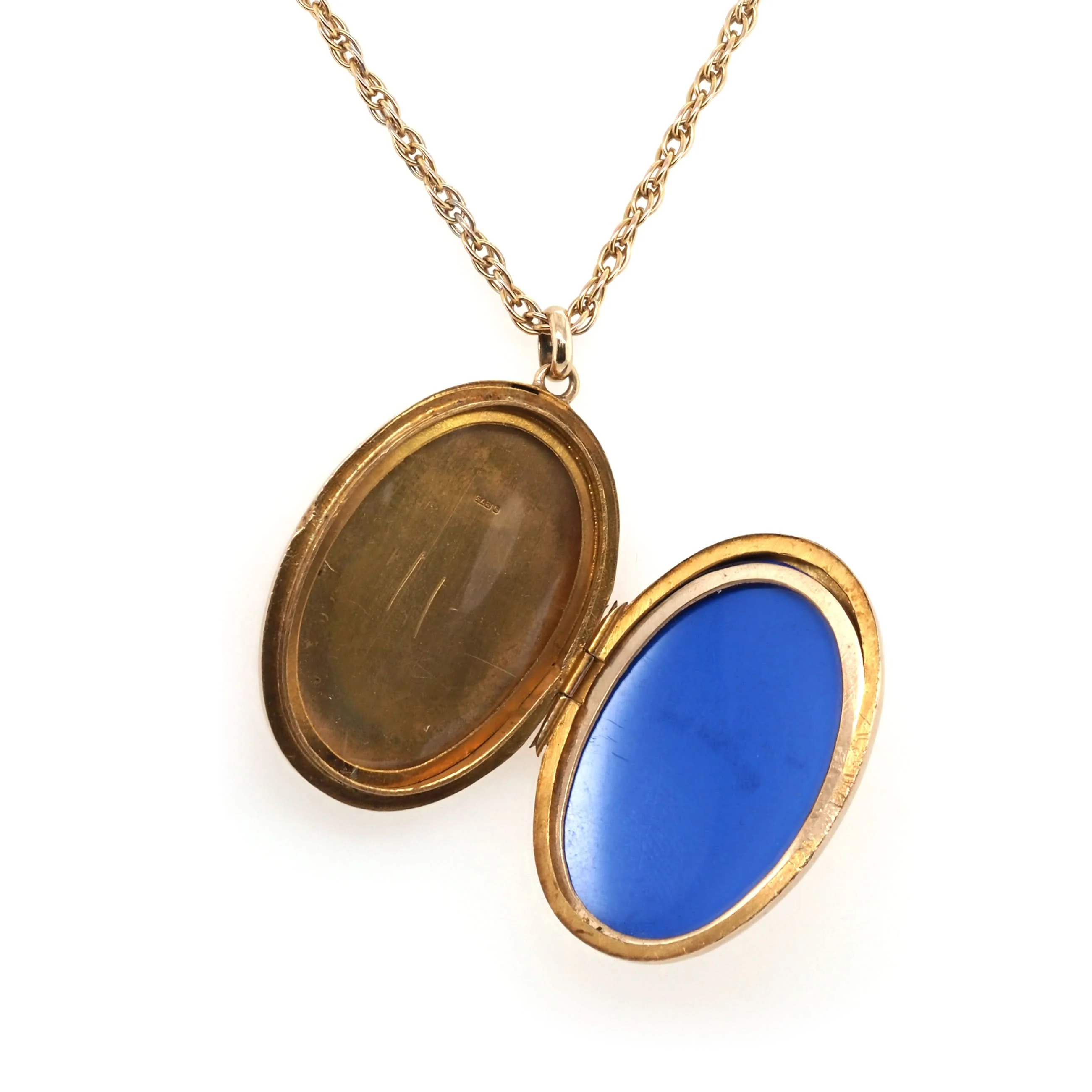 9ct Yellow Gold Oval Locket with Chain - Image 2