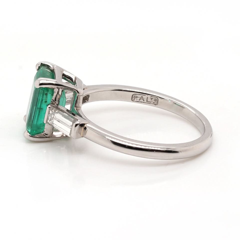 A Platinum, Emerald and Diamond Three Stone Ring - Image 3
