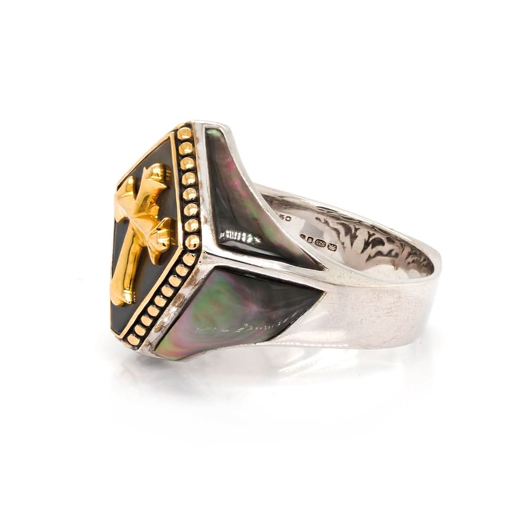 A Stephen Webster Silver and 18ct Gold Shield-Shaped Signet Ring - Image 2