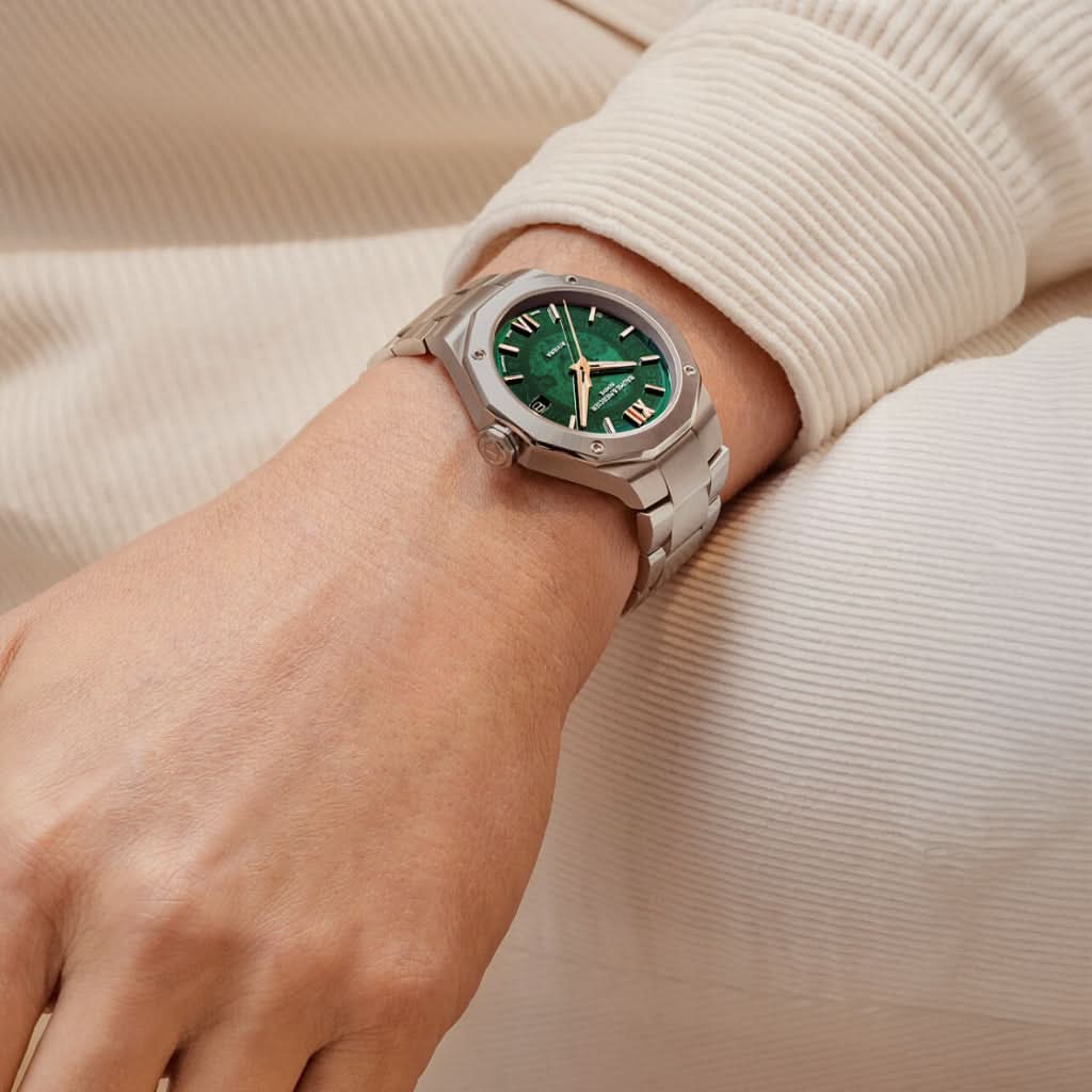 Baume et Mercier Riviera Automatic Date Watch 10770 - Image 3