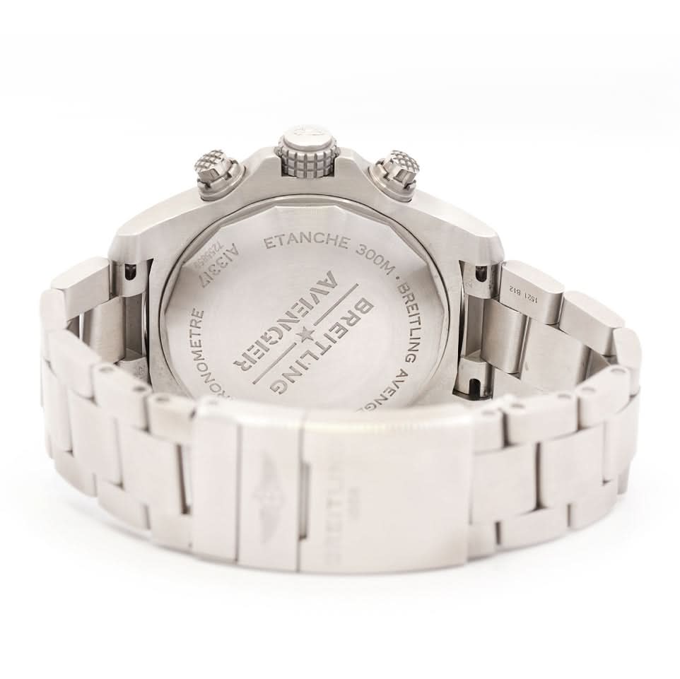 Breitling Chrono Avenger Men's Watch – Steel, Automatic Chronograph - Image 3