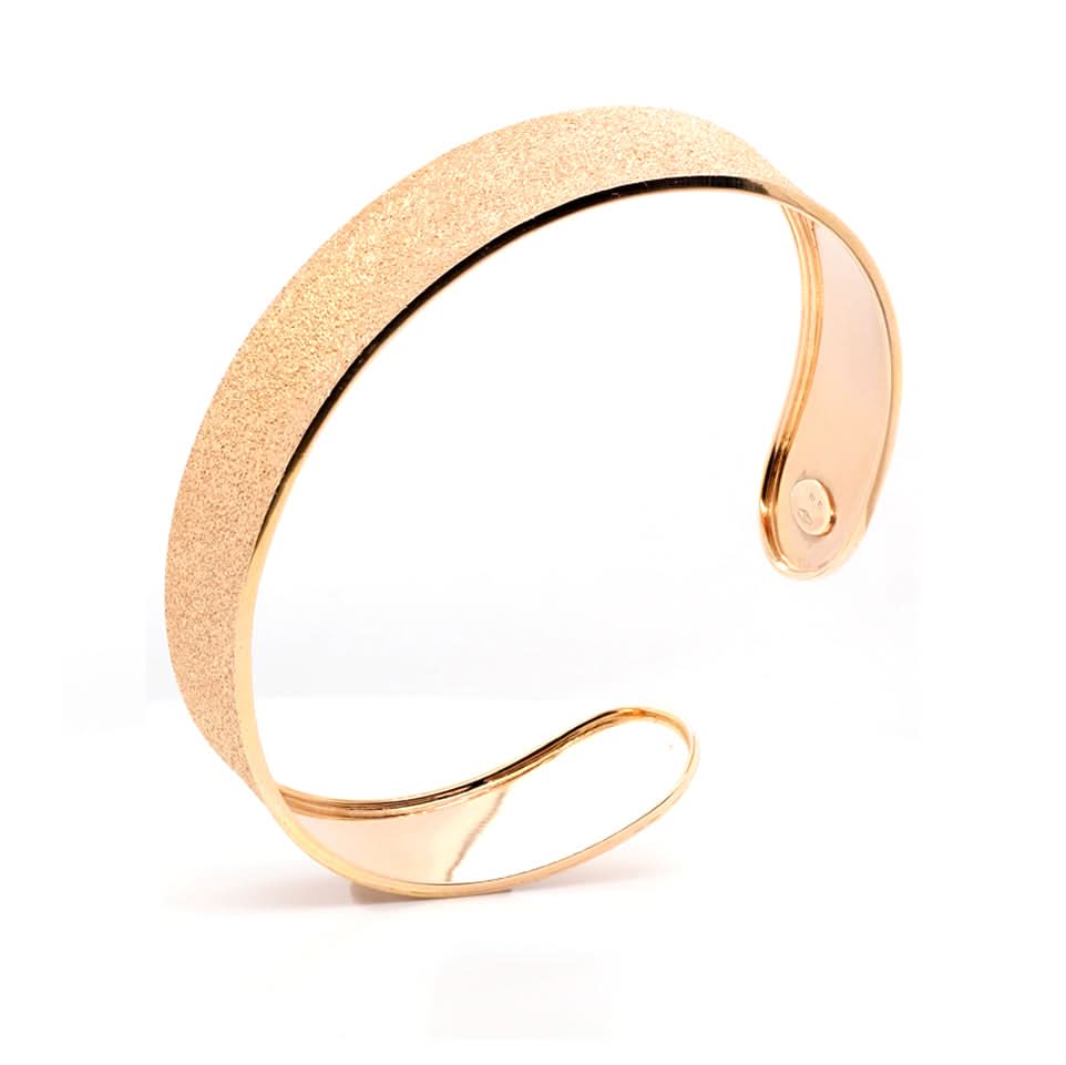 Carolina Bucci 18ct Pink Gold Thin "Carolina Florentine Finish" Cuff Bracelet - Image 4