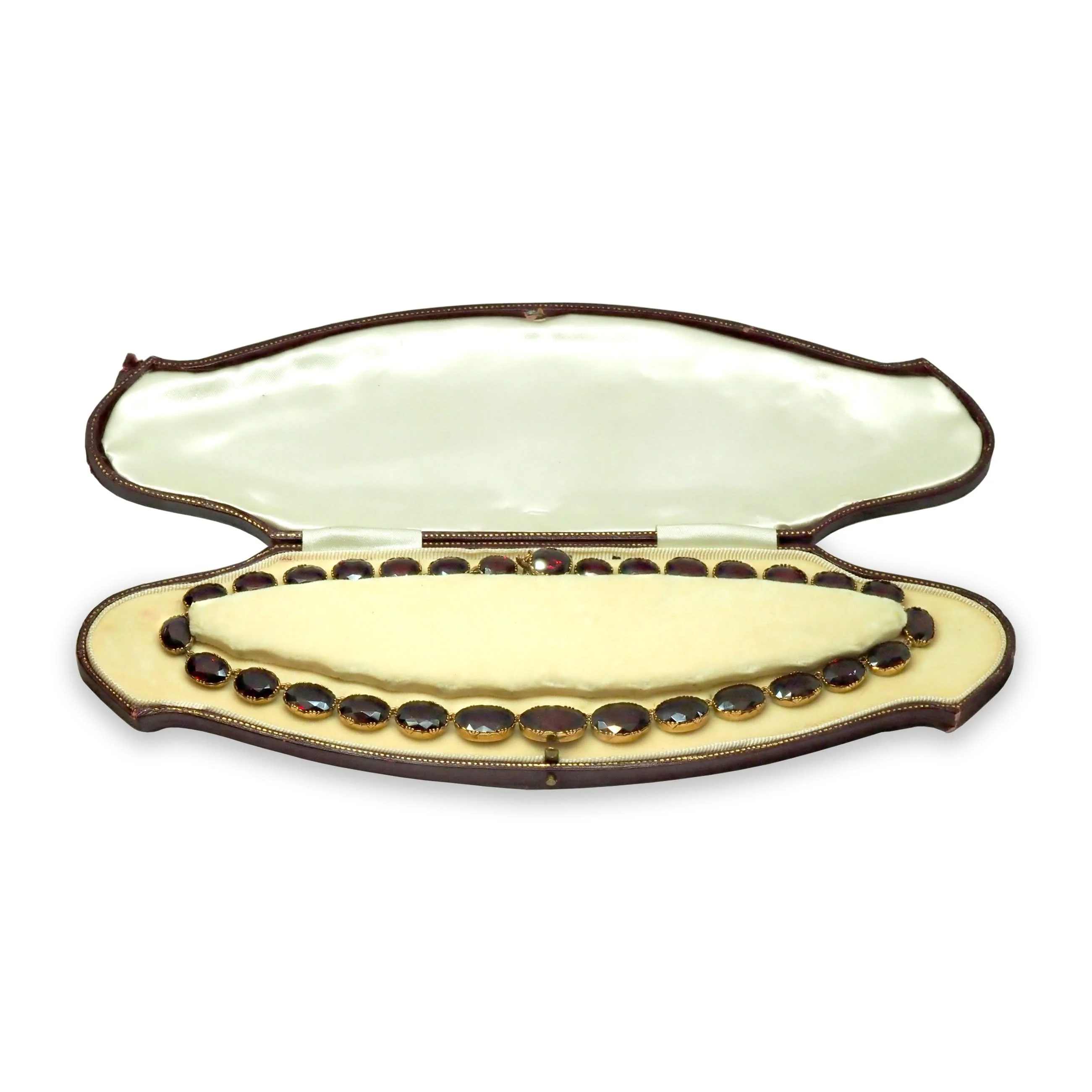 Georgian 15ct Yellow Gold Graduated Oval Garnet Necklace - Image 5
