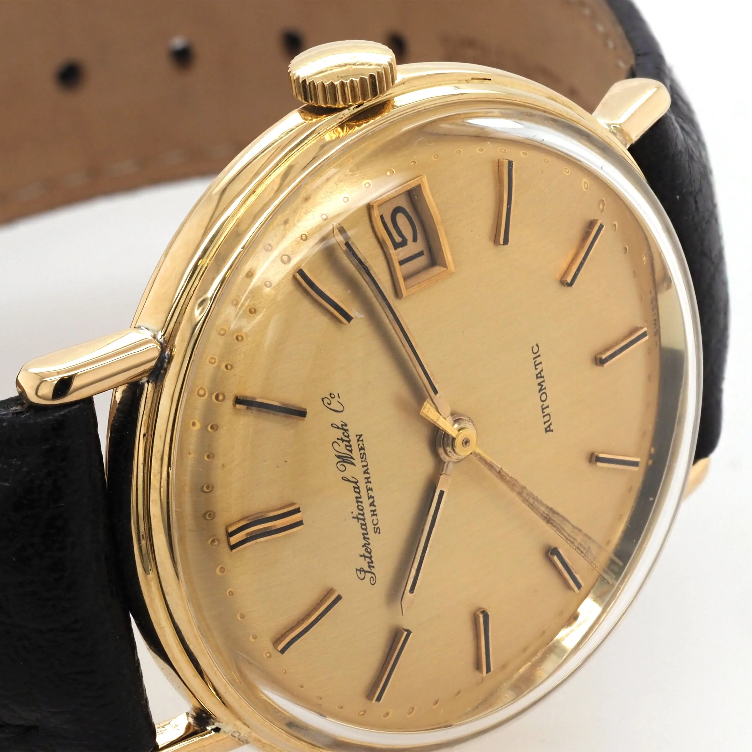 International Watch Company (IWC) 18ct Gold 1960s Automatic Date Watch - Image 3