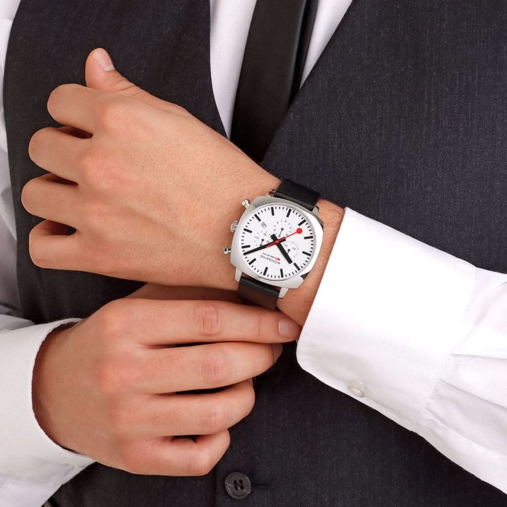 Mondaine Grand Cushion Chronograph Quartz Watch MSL.41410.LBV - Image 2