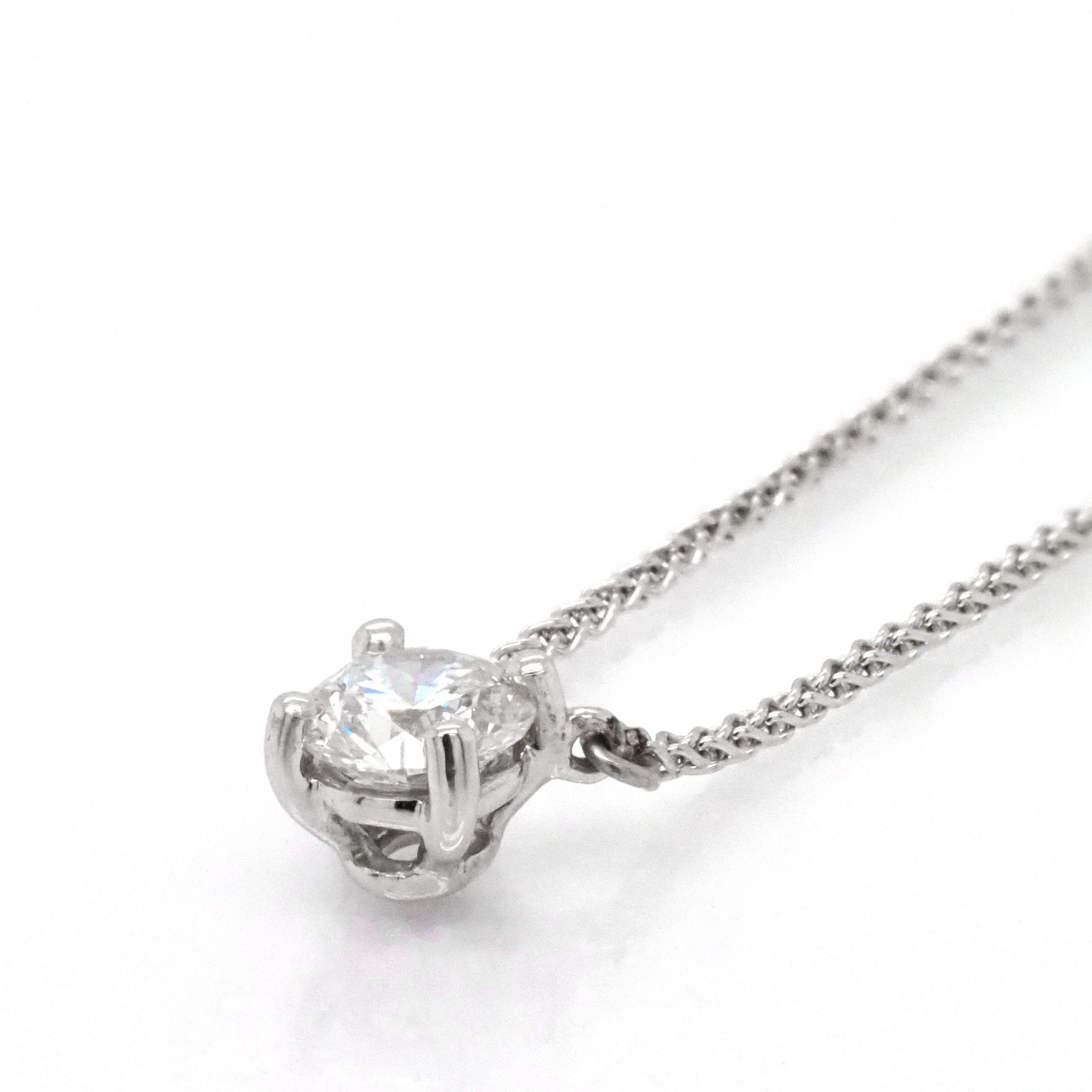 Platinum Single-Stone Diamond Fixed Pendant - Image 2