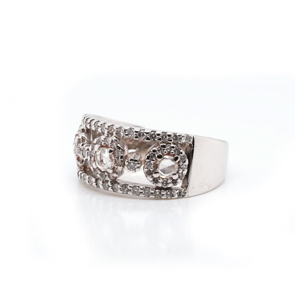 Vintage 9ct White Gold Open Ornate Dress Ring Set with 3 Rose Cut Diamonds and Brilliant Cut Diamond Surround - Image 2